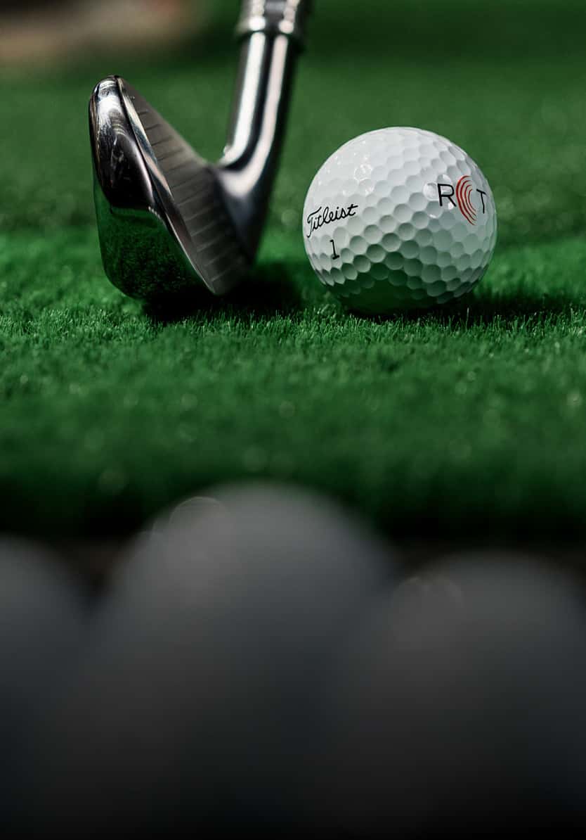 pro_V1_RCT_ball_trackman_golf_simulator
