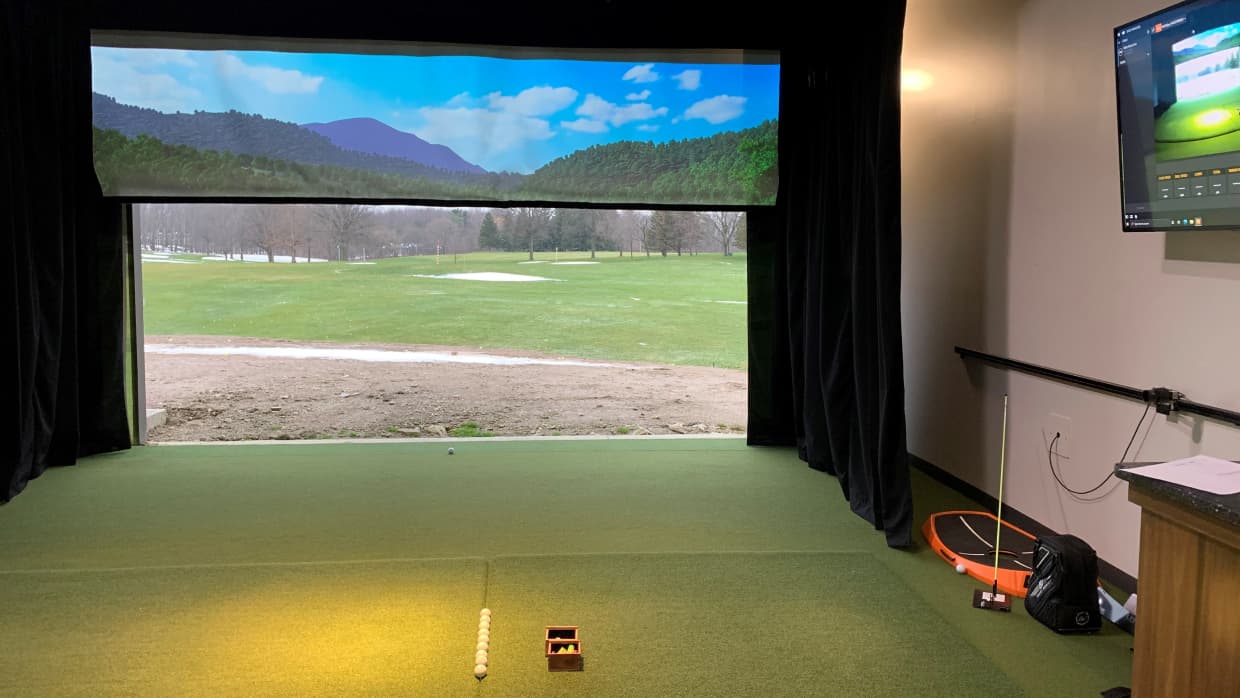 Commerial_case_27_trackman_simulator_golf