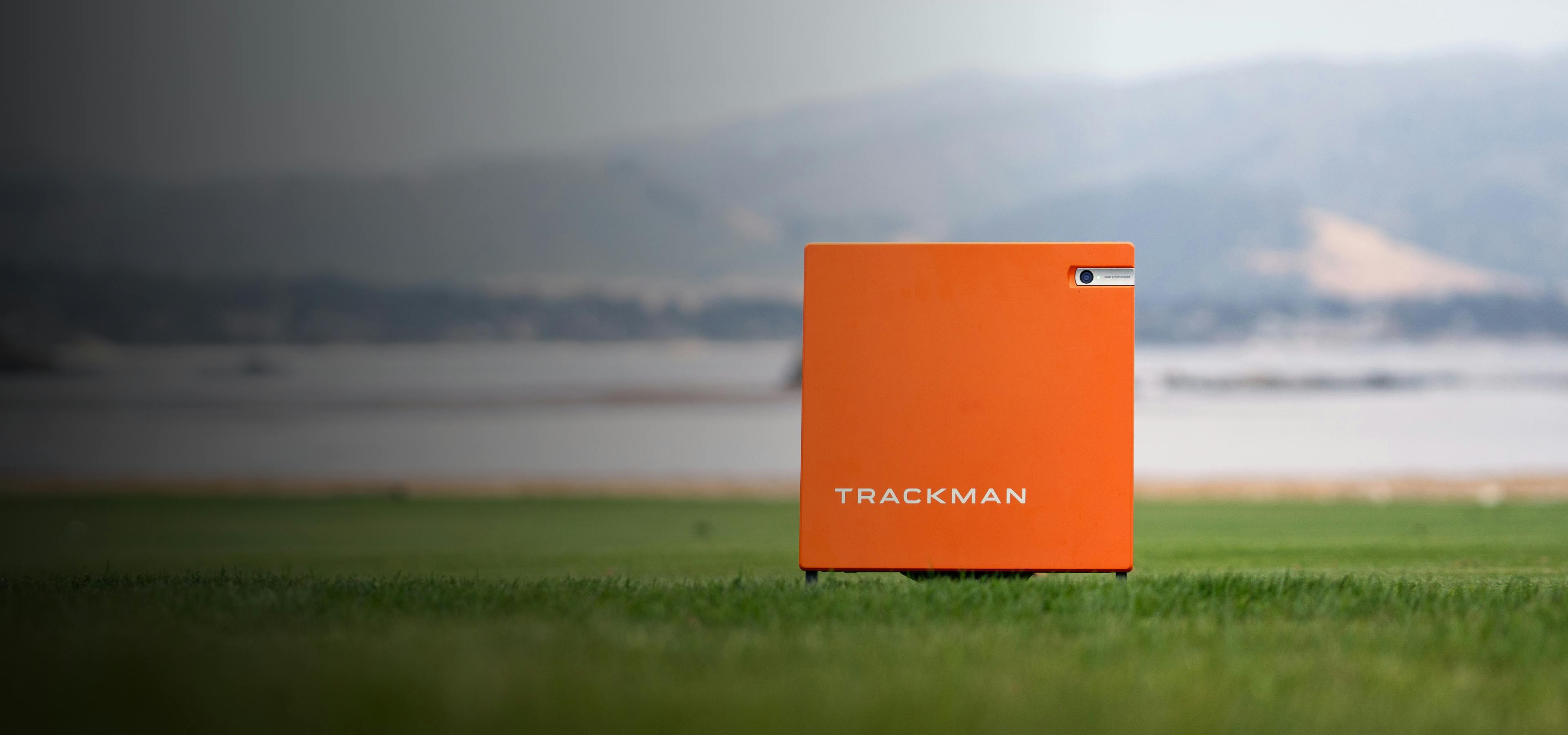 day_and_night_trackman_tm_4_golf